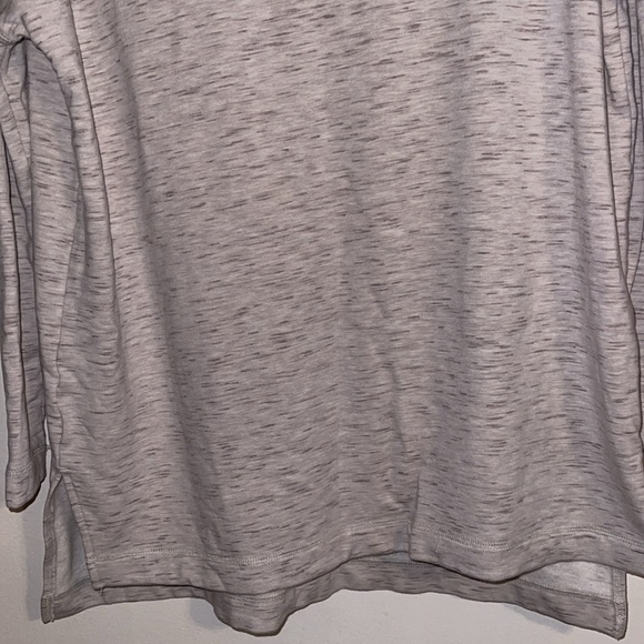 🌹LOU & GREY MOCK NECKED SWEATSHIRT - Picture 3 of 6